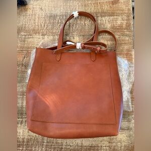 Madewell Tote 
Color: English Saddle
New with Tags